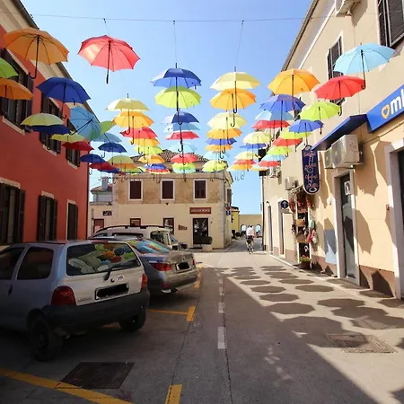 Apartment Rosetta App2, Few Steps From The Beach Novigrad Istria